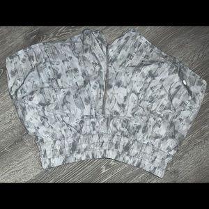 Tracker shorts lululemon size 8